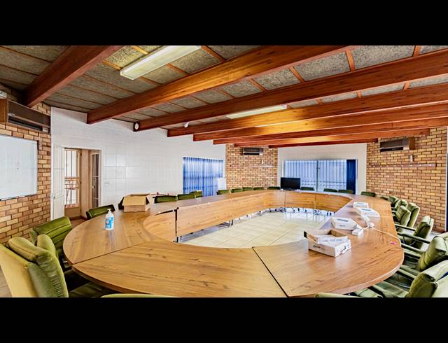 1,853M² TRAINING FACILITY FOR SALE IN FERNDALE